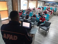 AFAD Gönüllülerine Hafif Arama ve Kurtarma, Yangın ve İnsani Yardım Eğitimi Verildi